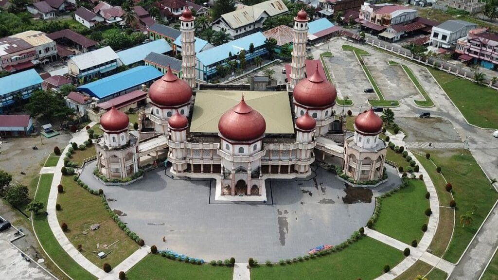 Masjid Agung Baitul Makmur