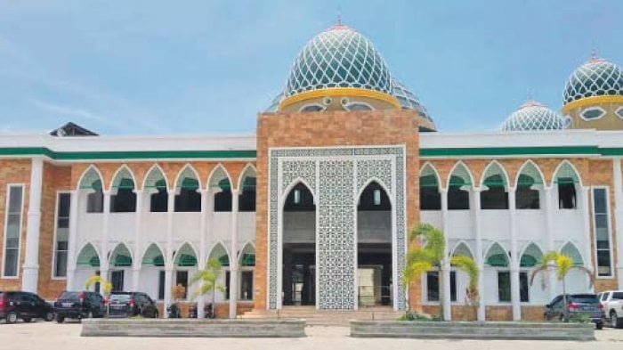 Masjid Agung Darussalihin