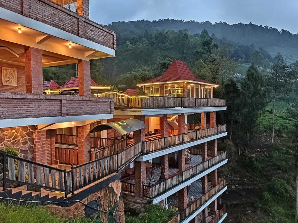 Tempat Wisata di Magetan, Keindahan Kota Kaki Gunung 19 | Molly Wisata 2025 Mbah Djoe Resort