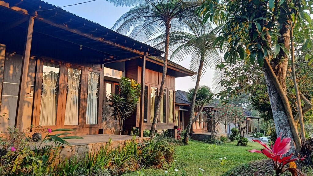Natural Hill