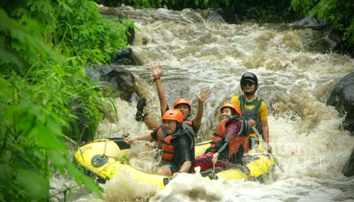 Obech Rafting Pacet