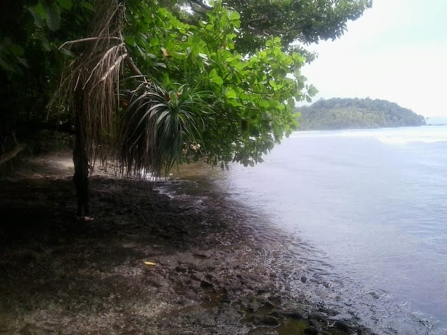 Objek Wisata Batu Putri Batupang
