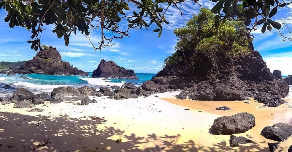 Pantai Amandangan