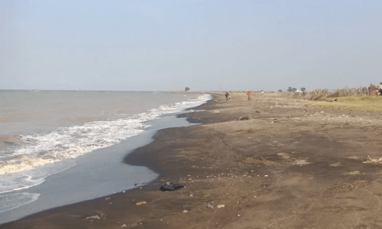 Pantai Cibugel