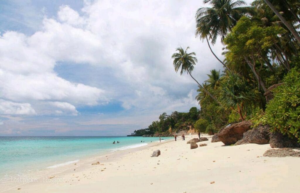 Pantai Kasih
