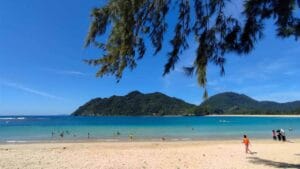 Tempat Wisata di Aceh Terbaik dan Terpopuler 2 | Molly Wisata 2025 Pantai Lampuuk