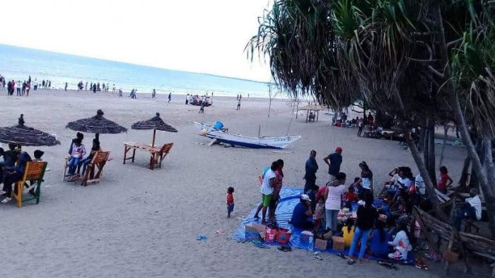 Pantai Loodik