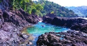 Tempat Wisata di Sumatera Paling Recomended 5 | Molly Wisata 2025 Pantai Teluk Kiluan