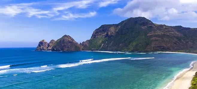 Pantai Tropical