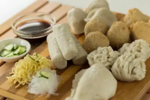 Oleh-oleh Khas Jambi Terfavorit dan Enak, Wajib Coba! 5 | Molly Wisata 2025 Pempek Jambi