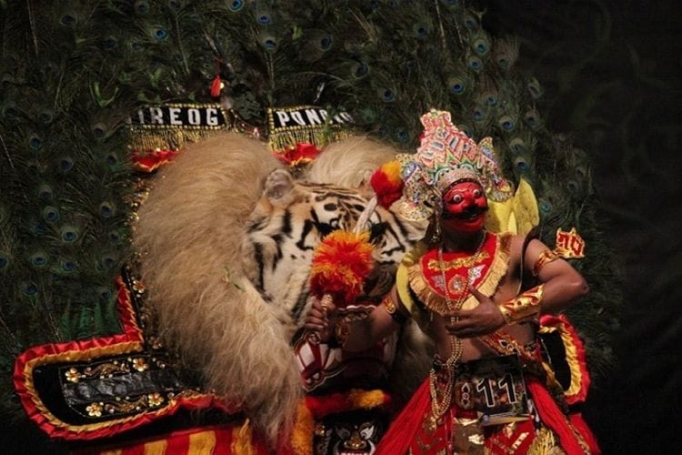Pentas Reog Bulan Purnama