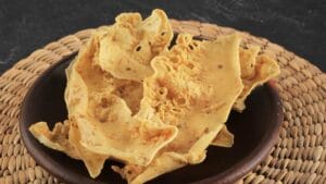 Oleh-Oleh Khas Blitar yang Wajib Kamu Beli! 6 | Molly Wisata 2025 Peyek Uceng | Molly Wisata 2025