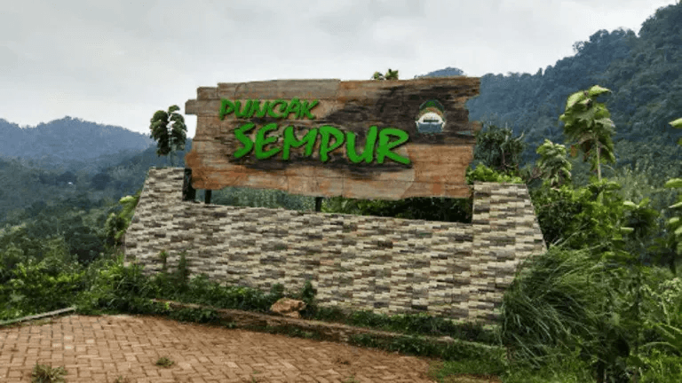 Puncak Sempur