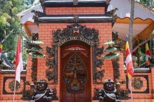 Pura Mandara Giri Gunung Selok