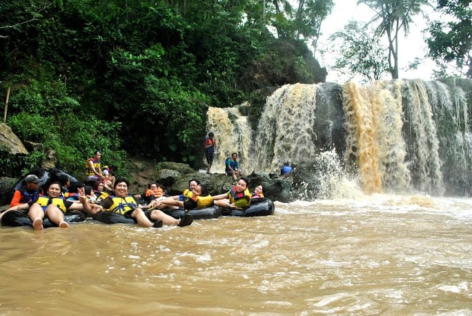Goa Pindul Jogja: Harga Tiket, Lokasi & Aktifitas Wisata 4 | Molly Wisata 2025 River Tubing Di Kali Oyo