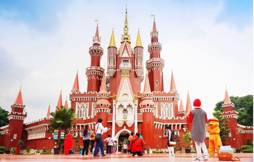 Tempat Wisata di Jakarta Yang Lagi Hits Untuk Liburan Paling Seru 7 | Molly Wisata 2025 Taman Mini Indonesia Indah