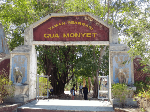Taman Rekreasi Goa Monyet