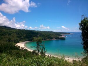 16 Tempat Wisata di Maluku Utara Pesona Keindahan Luar Biasa 10 | Molly Wisata 2025 Tanjung Gorango