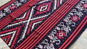 Tenun Ikat Etnik
