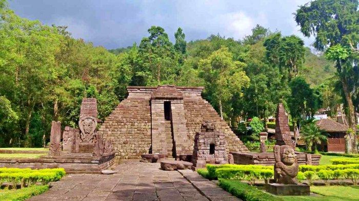 Tempat Wisata Di Karanganyar Paling Hits Dikunjungi 10 | Molly Wisata 2025 candi sukuh