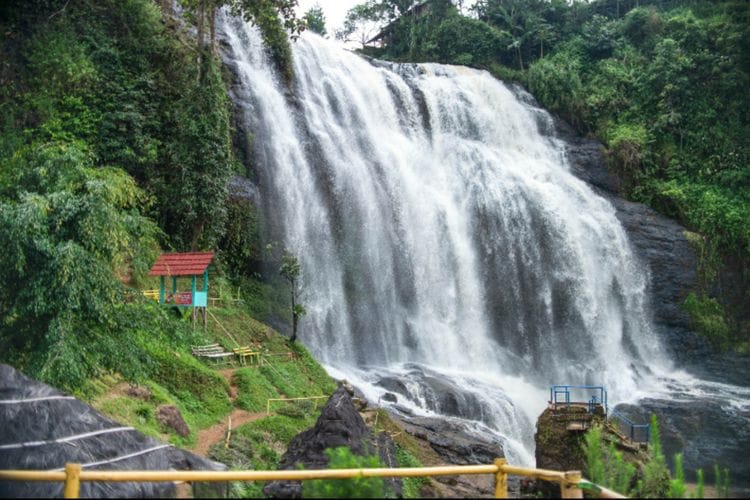 curug cikondang