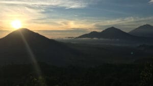 Puncak Gunung Duwur