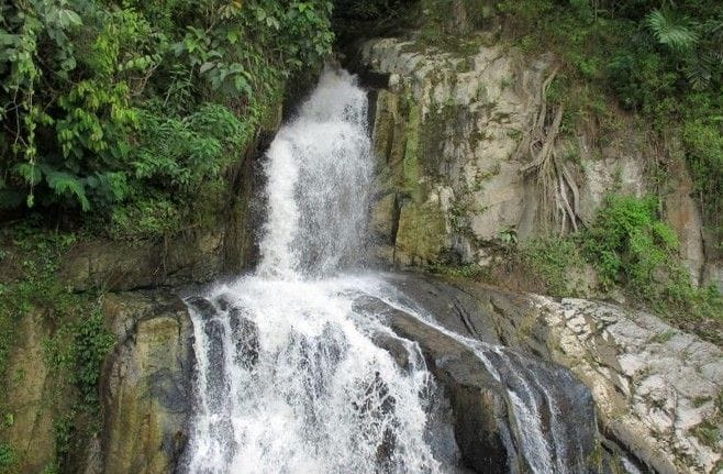 Air Terjun Lae Pendaroh