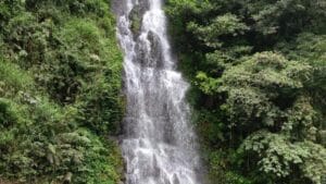 Air Terjun Lembah Loknya