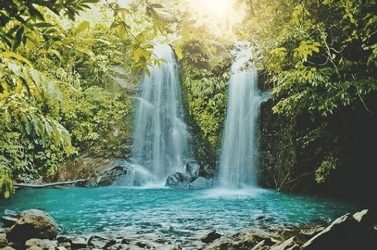 Tempat Wisata di Pandeglang Banten yang Wajib Dikunjungi 4 | Molly Wisata 2025 Curug Kembar