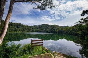 Danau Rana