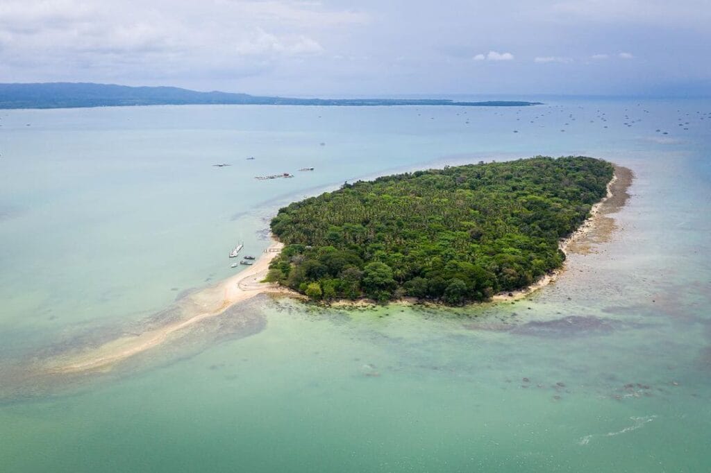 Tempat Wisata di Pandeglang Banten yang Wajib Dikunjungi 10 | Molly Wisata 2025 Pulau Liwungan