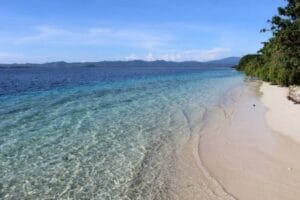 Pulau Marsegu | Molly Wisata 2025