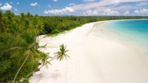 Pantai Ngur Sarnadan, Ohoi Lilir