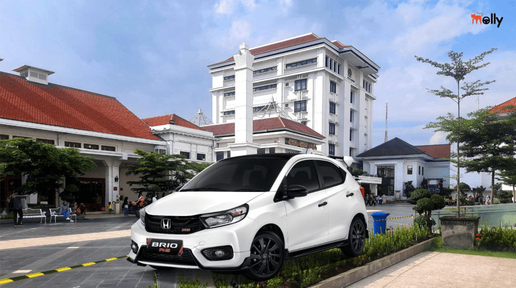Layanan Rental Mobil Surabaya Murah Lepas Kunci Unit Brio Terbaru