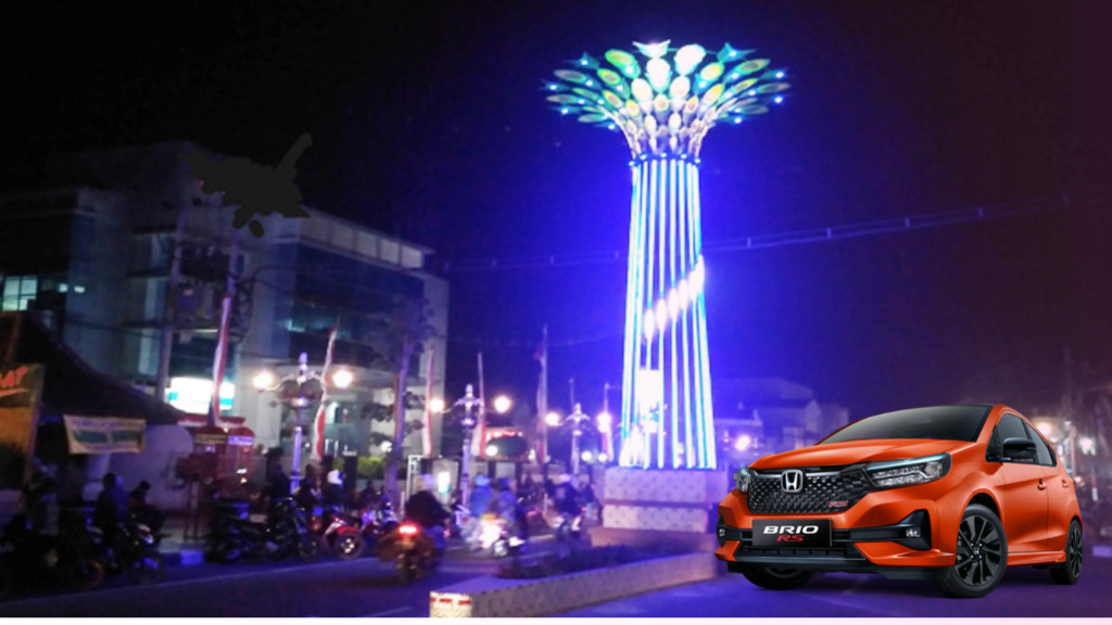 Sewa mobil Ponorogo lepas kunci unit Brio lincah untuk keliling kota